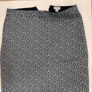 J. Crew Factory Printed Pencil Mini Skirt in Navy Blue Ivory Size 4 Floral